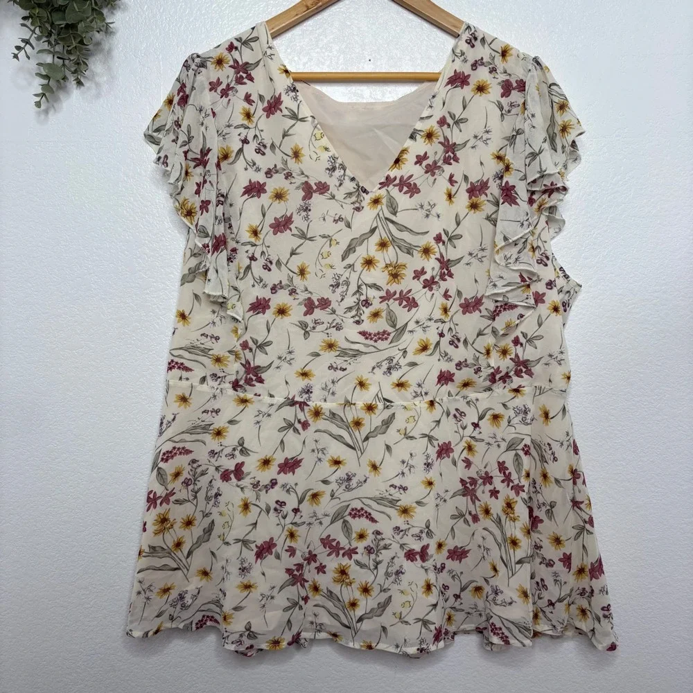 BloomChic Floral Peplum Top Womens 22-24 Cream V-Neck Flutter Sleeve Chiffon - Picture 2 of 7
